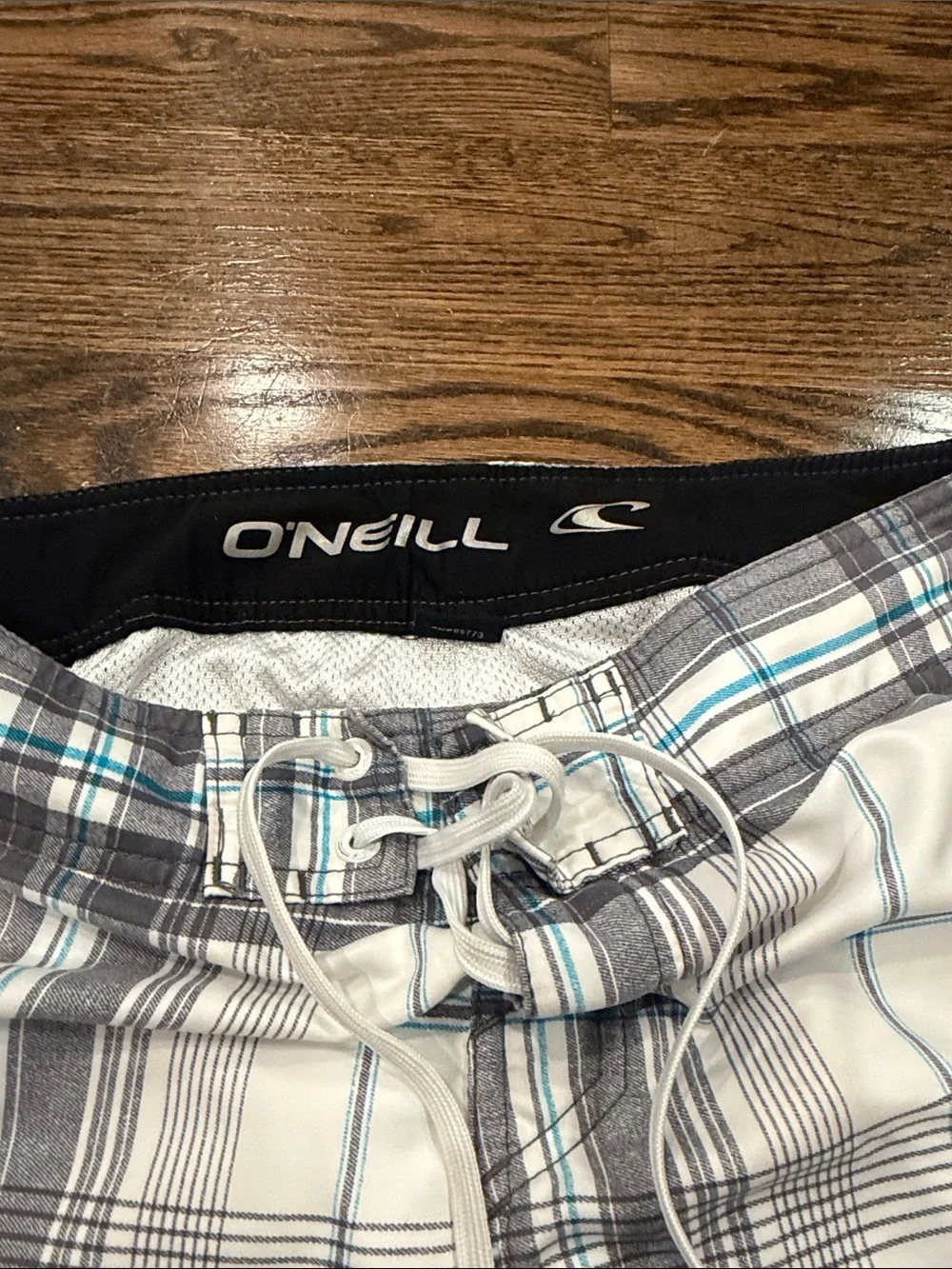 O’Neill Men’s Plaid Swim Trunks